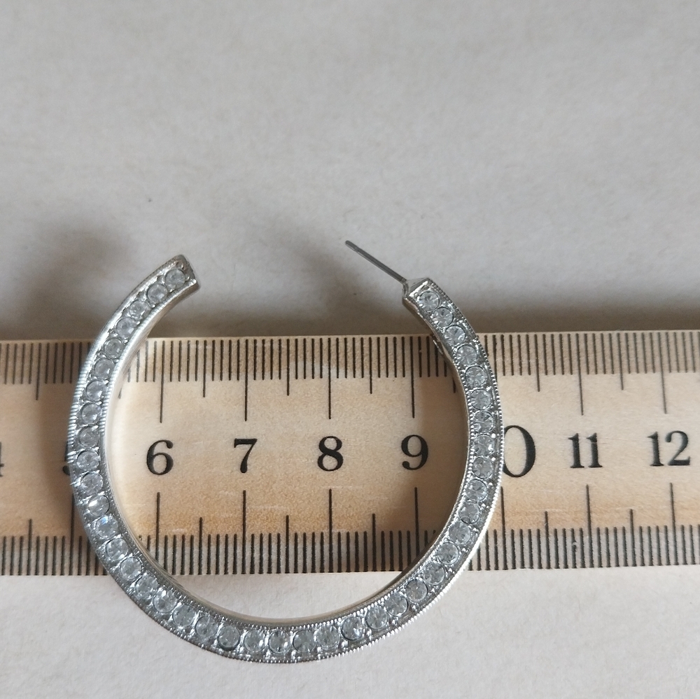 Vintage Kenneth Lane Sparkling Silver Crystal Hoop Earrings - Picture 11 of 16